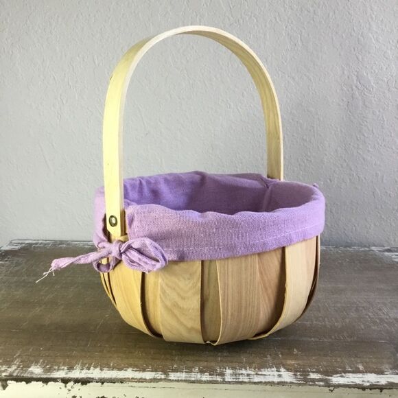 Round basket with movable handle and lilac fabric washable liner farmers market - Picture 1 of 7